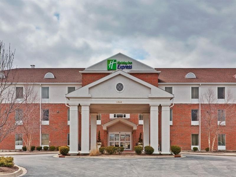 Holiday Inn Express Hotel & Suites Chicago-Algonquin By Ihg Exterior photo