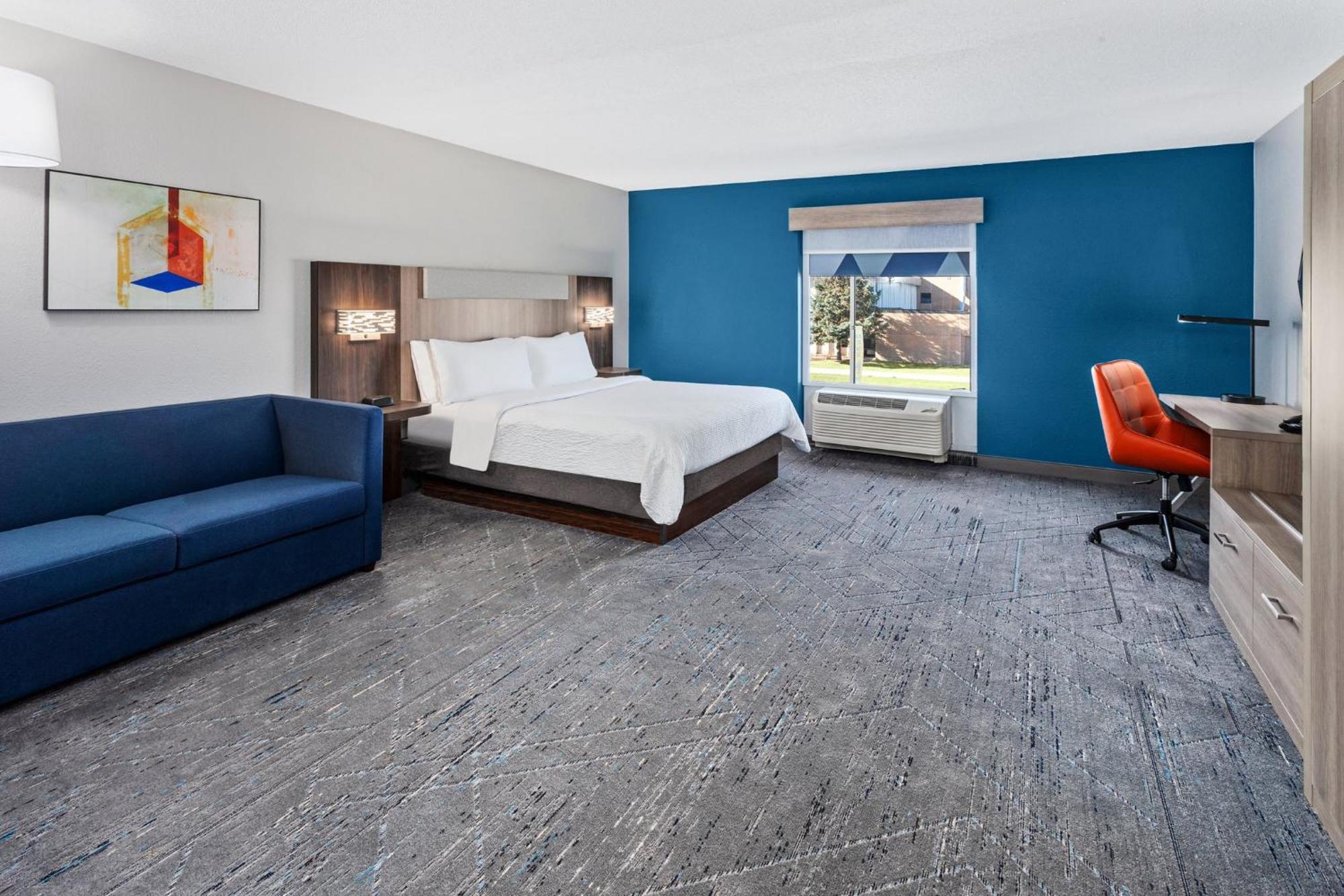 Holiday Inn Express Hotel & Suites Chicago-Algonquin By Ihg Exterior photo